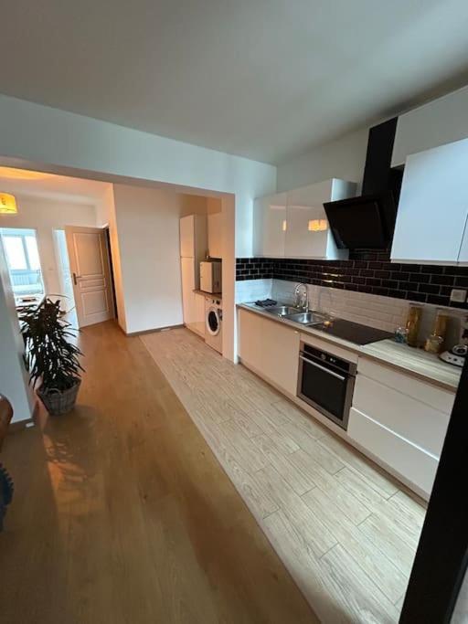 Grand Cru * Magnifique Duplex Au Coeur D'Epernay Apartment Bagian luar foto