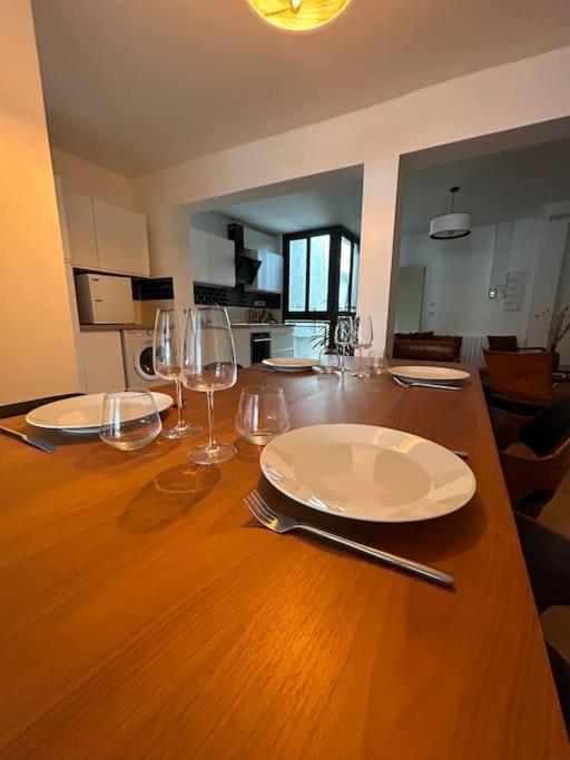 Grand Cru * Magnifique Duplex Au Coeur D'Epernay Apartment Bagian luar foto